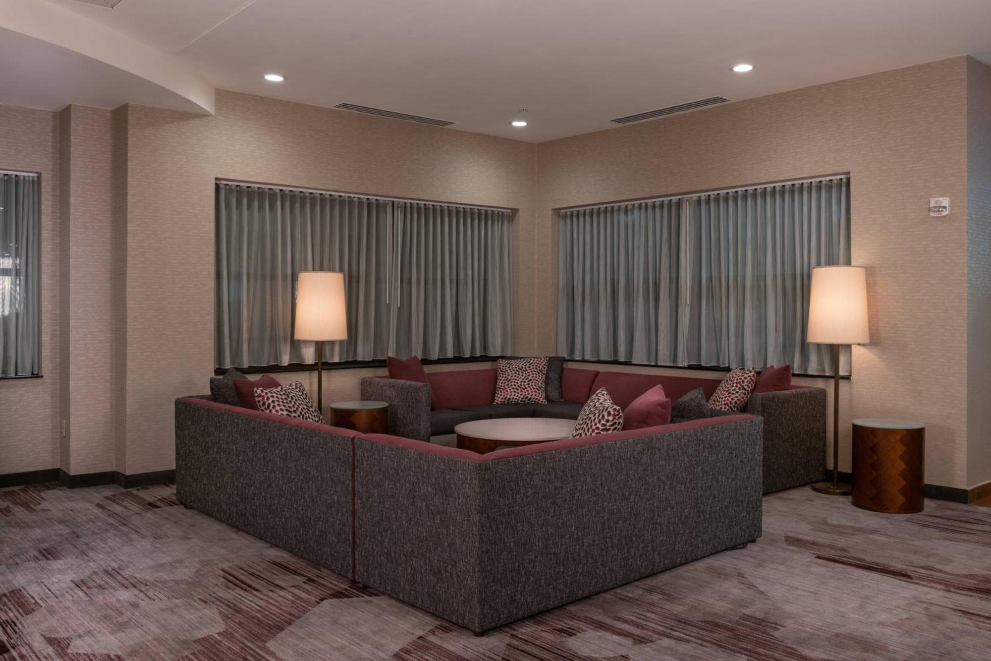 คอร์ตยาร์ด นวร์ก ยูนิเวอร์ซิตี้ ออฟ ดัลลาแวร์ Hotel นีเวิร์ก ภายนอก รูปภาพ